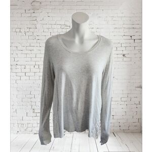 DH3 light heather gray long sleeves sweater with lace back, size L